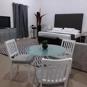 Junior Privada 7 Min Del Aeropuerto Alloggio in famiglia Cancún