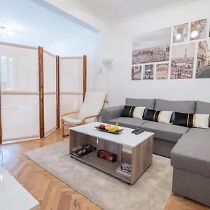 Vivid By Ndk And Vitosha Blvd With Free Secured Parking And Ac Appartamento