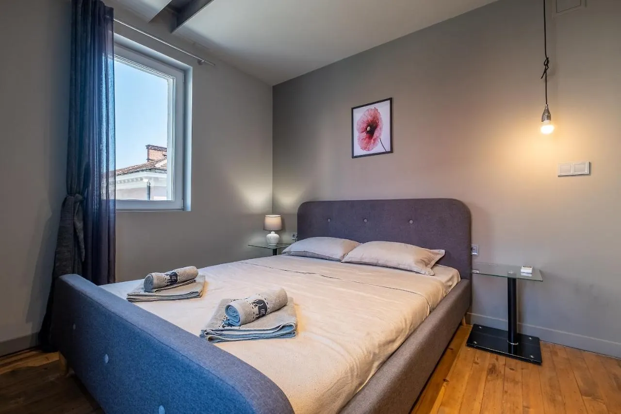 New Le Coin Bleu - Top Center Sofia Apartment