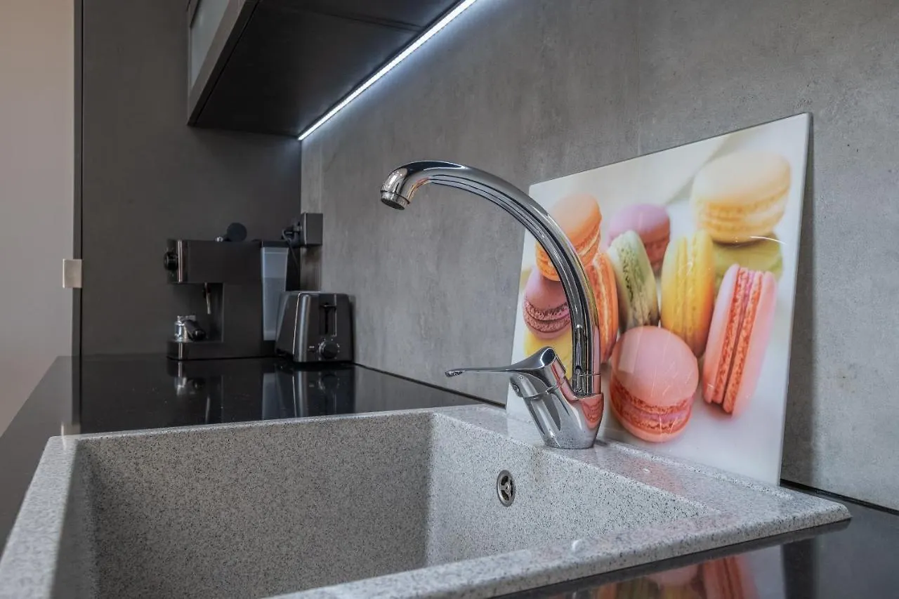 New Le Coin Bleu - Top Center Sofia Apartment