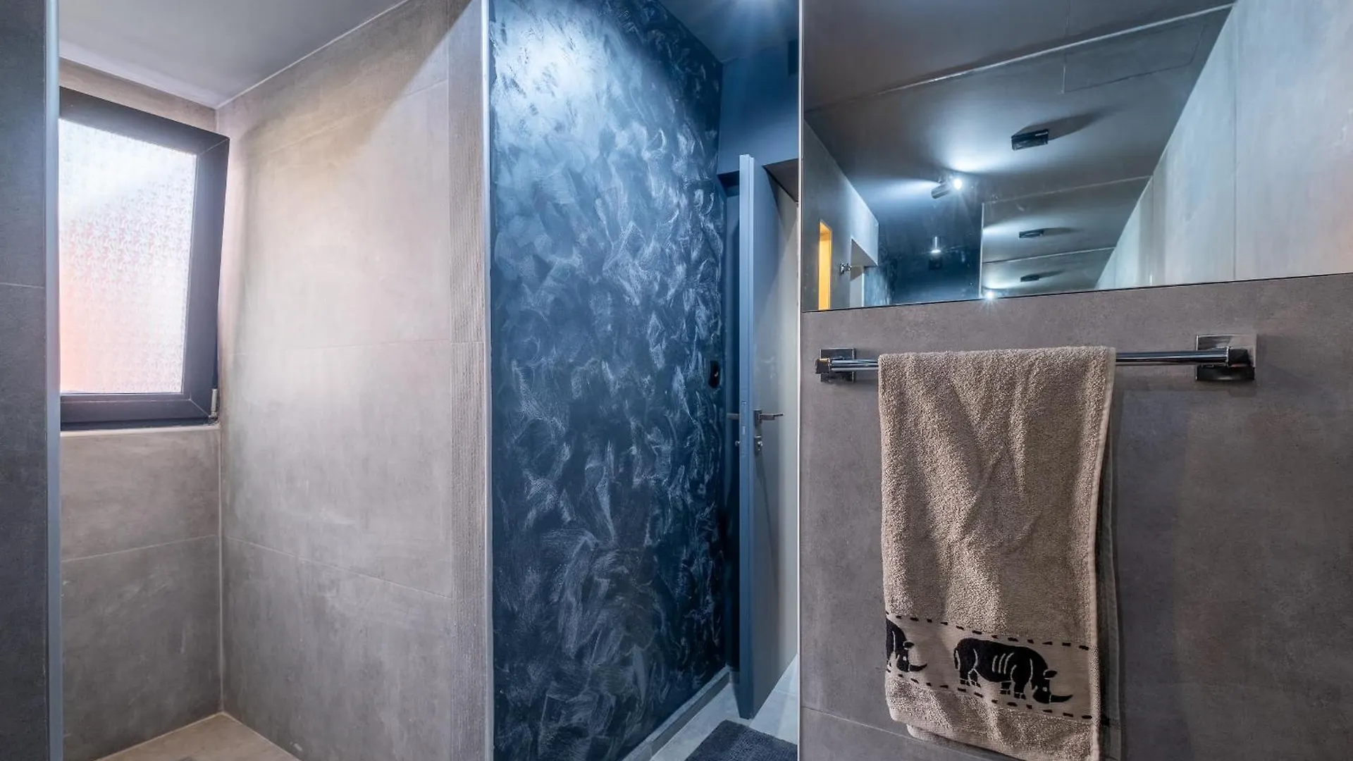 New Le Coin Bleu - Top Center Sofia Apartment